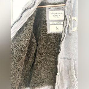 A&F fur jacket winter sweatshirt from abercrombie